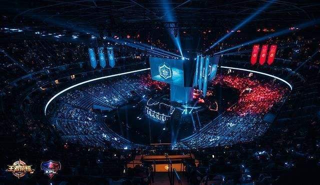 年轻又坚定 年轻又坚定