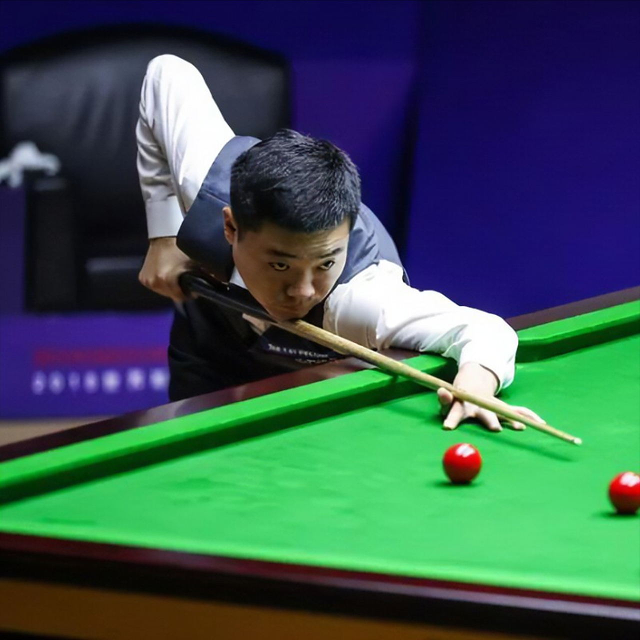 守球員毫無 守球員毫無