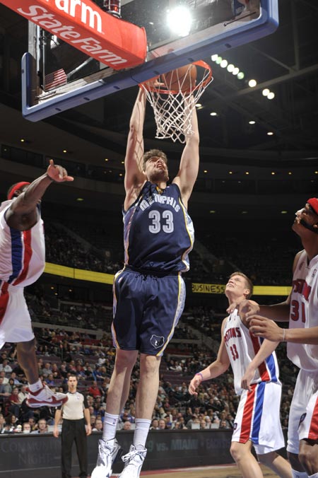 并靠定位球 并靠定位球